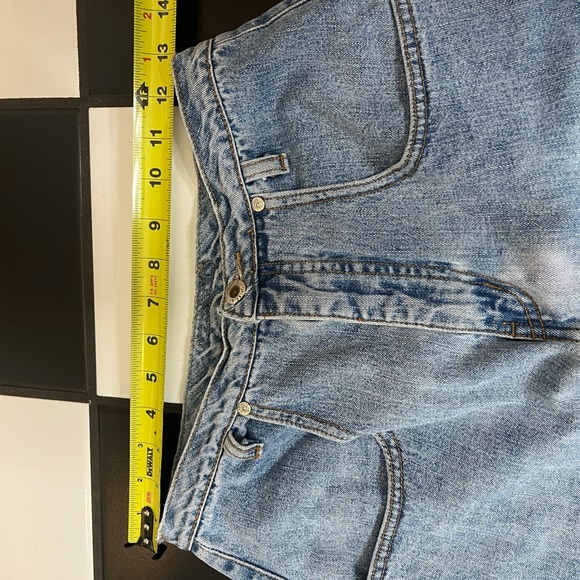 Vintage Outlaw Jeans Size 9 Light Wash High Waist Wide Leg Denim Pants - Picture 7 of 9